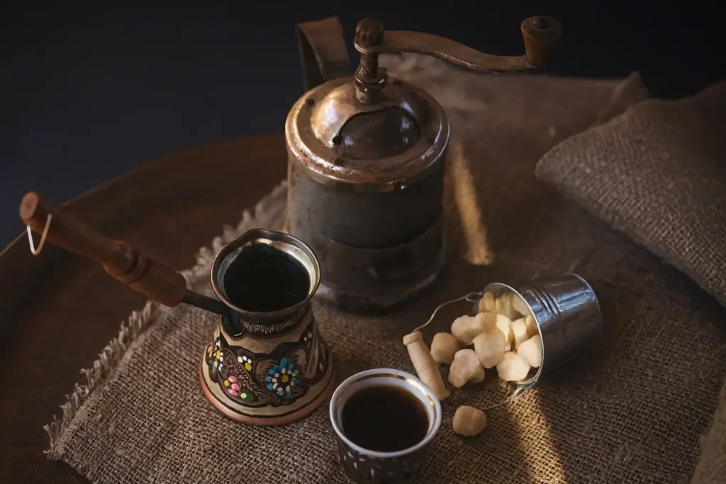 قهوه در فرهنگ ایرانی از سنتی تا اسپرسو مدرن