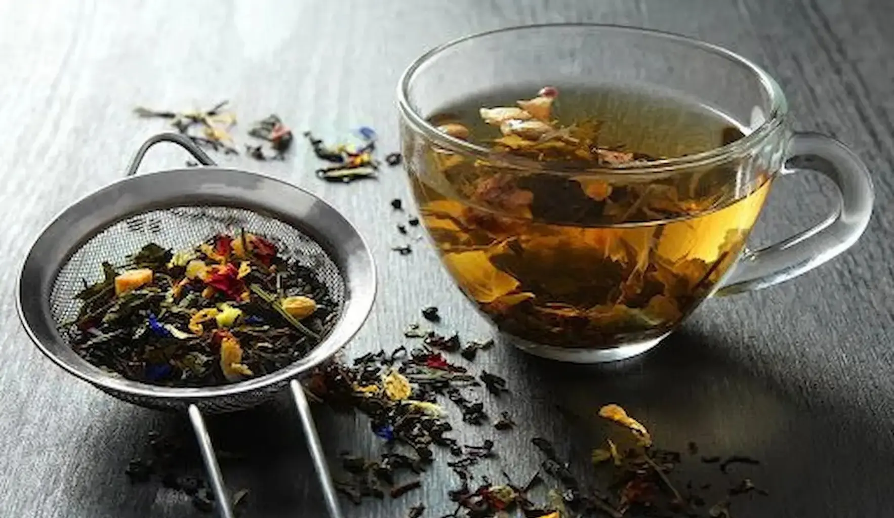 خواص و کاربرد نوشیدنی ها و دمنوش ها 4 خواص و کاربرد نوشیدنی ها و دمنوش ها